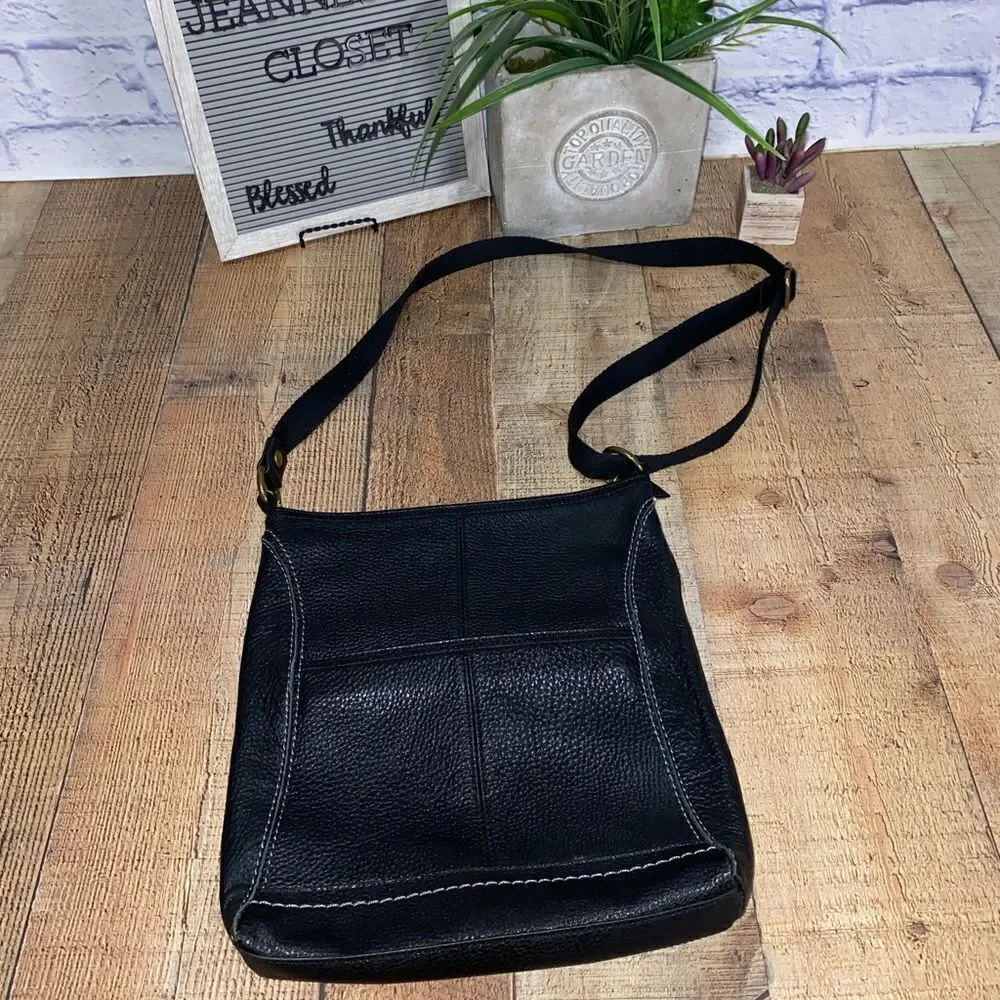 THE SAK IRIS LEATHER CROSSBODY BAG